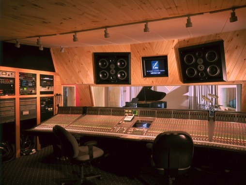 Click to visit Quad Studios Nashville